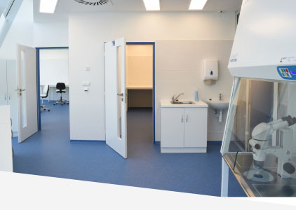 Laboratoře v Innocrystalu Praha Laboratoře v Innocrystalu Praha